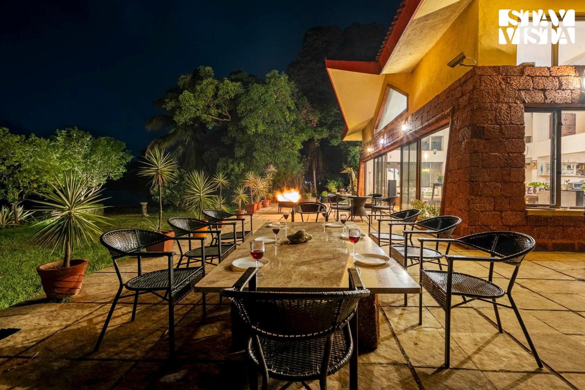 Stayvista At Three Shores With Lake View & Alfresco Dining Khamshet المظهر الخارجي الصورة