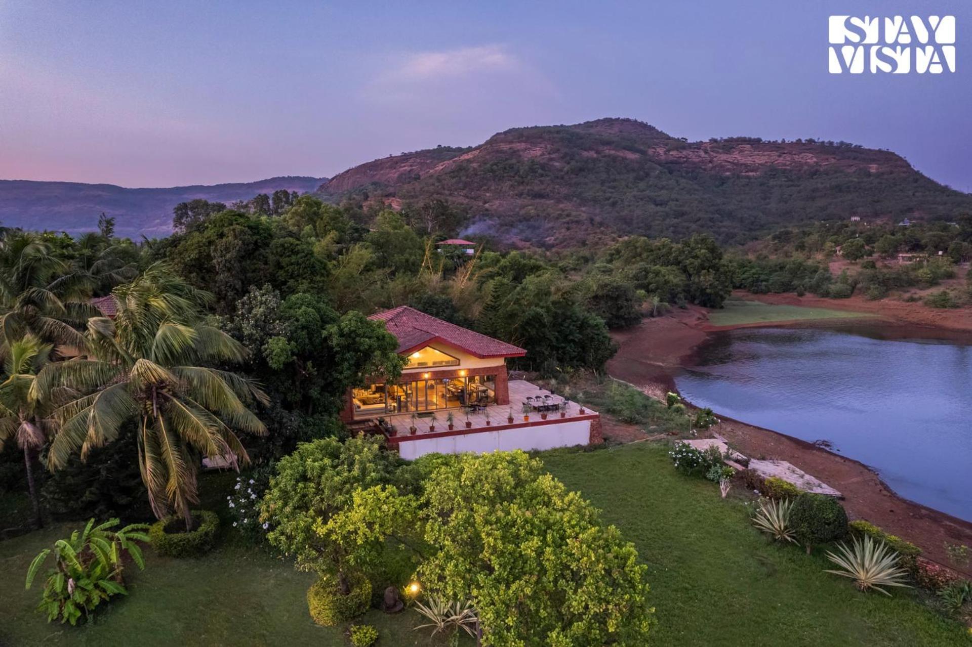 Stayvista At Three Shores With Lake View & Alfresco Dining Khamshet المظهر الخارجي الصورة